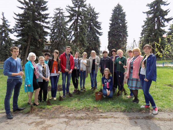 Яблуні з УНУС квітуватимуть на Вінниччині