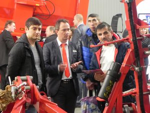 Олексій Гриненко пояснює особливості нового агрегату