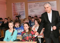 Свою Україну любіть!