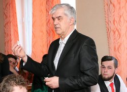 Свою Україну любіть!