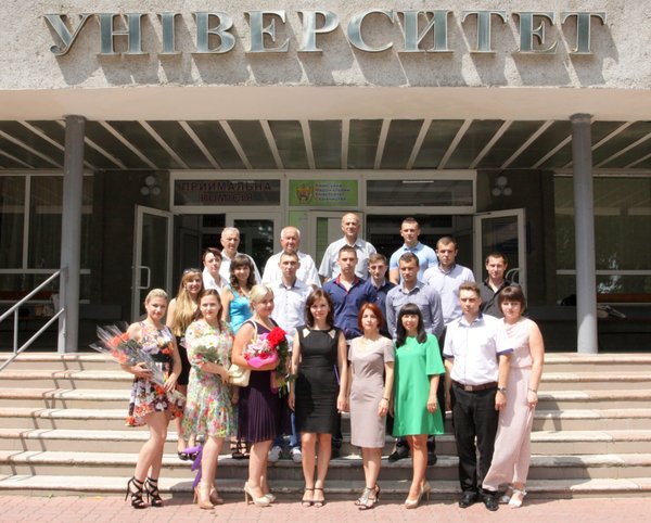 Випуск спеціалістів з менеджменту