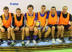 Онищук В., Сенів Микола, Козаченко Олександр, Кондратюк Дмитро (капітан команди), Войтко Володимир, Грецько І.