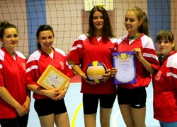 Кудрицька Юлія – капітан команди, Успаленко Ольга, Кушкарук Ольга, Корсанюк Катерина,Володівшук Діана, Грабар Ірина.