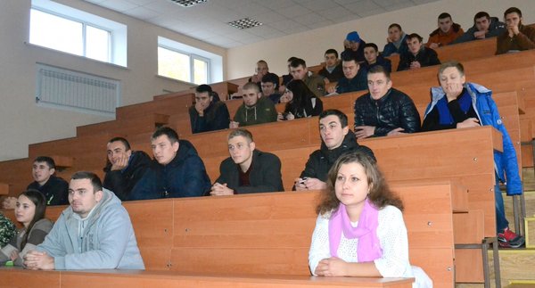Франція відкривається перед студентами УНУС
