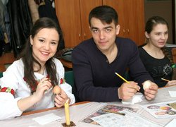 Майстер - клас із писанкарства