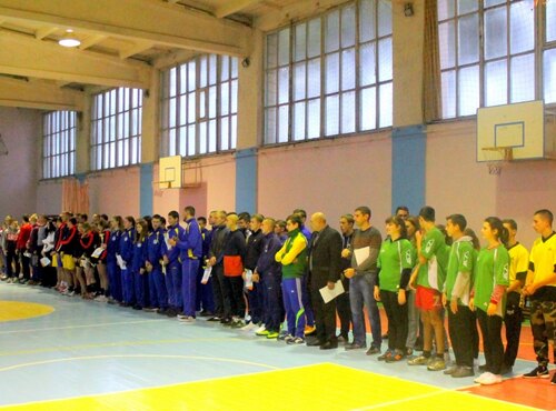 Підсумки спортивних досягнень 2015-2016 року та відкриття молодіжних спортивних ігор 2016-2017 року