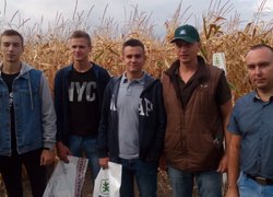 Викладачі та студенти Уманського НУС відвідали День поля фірми «Pioneer»