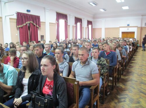 Зустріч з ректором: перспективи розвитку для першокурсників