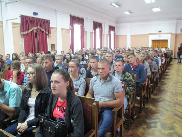 Зустріч з ректором: перспективи розвитку для першокурсників