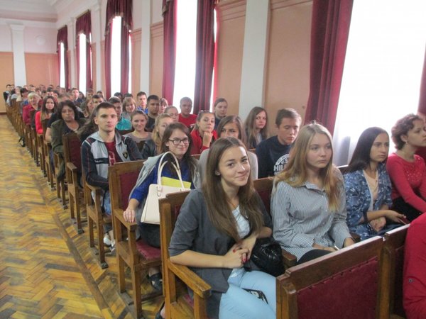 Зустріч з ректором: перспективи розвитку для першокурсників