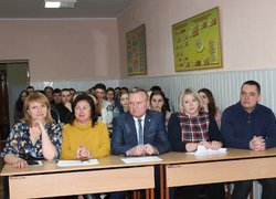Невирішуваних проблем немає!