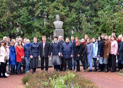 Ми подвиг пам’ятаємо і в серці бережемо