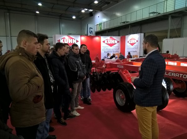 «Твій професійний старт» з «Агрокомплекс-2017»