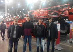 «Твій професійний старт» з «Агрокомплекс-2017»