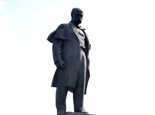 Схилімо голови перед невмирущим Кобзарем!
