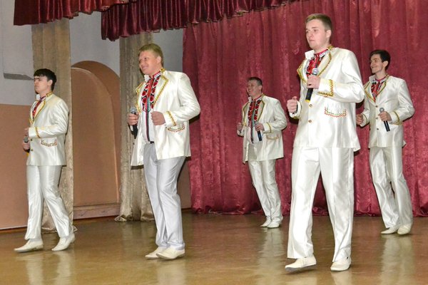 Благодійний весняний концерт "Серце до серця"