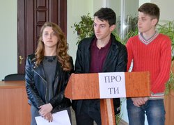 Аграрно-політичні дебати в Уманському НУС