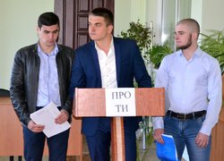 Аграрно-політичні дебати в Уманському НУС