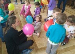 Дарувати радість і тепло дітям – це приємно