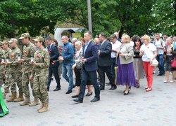 Ніколи знову…