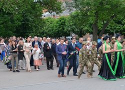 Ніколи знову…
