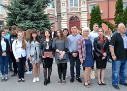 Ніколи знову…