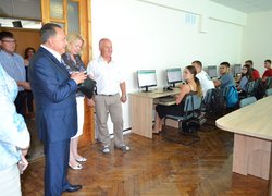 Допомагати університету – то велика честь