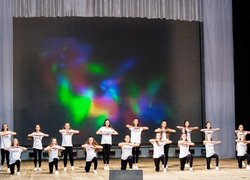 Весна надихає творити