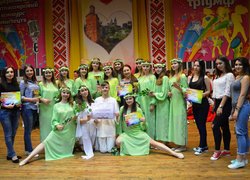 Весна надихає творити
