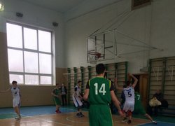 Нова перемога збірної УНУС з баскетболу