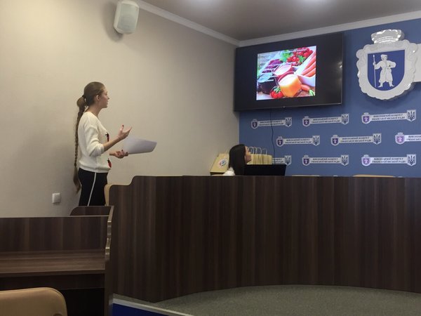 Студенти факультету менеджменту – переможці міського етапу Всеукраїнського конкурсу бізнес-планів підприємницької діяльності серед молоді