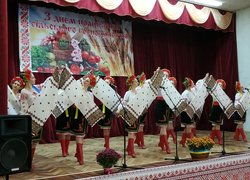Творчі колективи Уманського НУС привітали працівників Уманського району з професійним святом