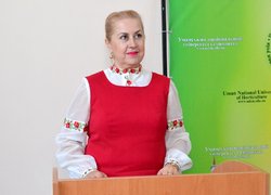 Нас єднає наша мова