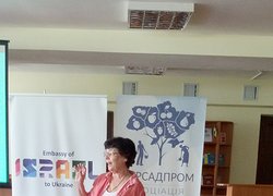 В Уманському НУС фахівці з Ізраїлю представили сучасні технології зберігання фруктів і ягід