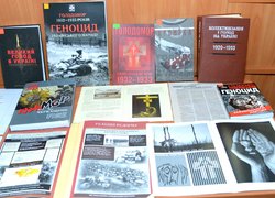 Пам’яті жертв голодоморів в Україні