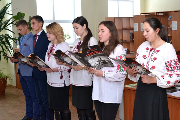 Пам’яті жертв голодоморів в Україні