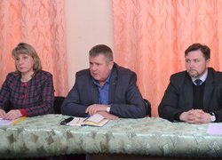 Мораторій на продаж земель сільськогосподарського призначення: за і проти