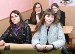 Мораторій на продаж земель сільськогосподарського призначення: за і проти