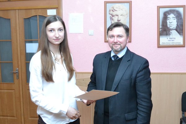 Мораторій на продаж земель сільськогосподарського призначення: за і проти