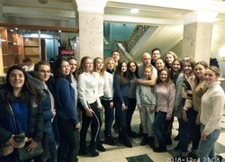 Передноворічний подарунок для учасників народного самодіяльного ансамблю танцю «Нивка»