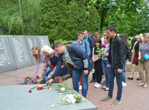 Схилімо голову перед пам’яттю Героїв!