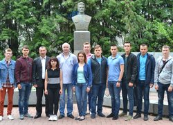 Схилімо голову перед пам’яттю Героїв!