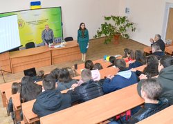 Презентація книги «370 днів у камуфляжі (записки артилериста)»