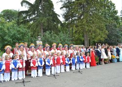 Яскравий старт у доросле життя