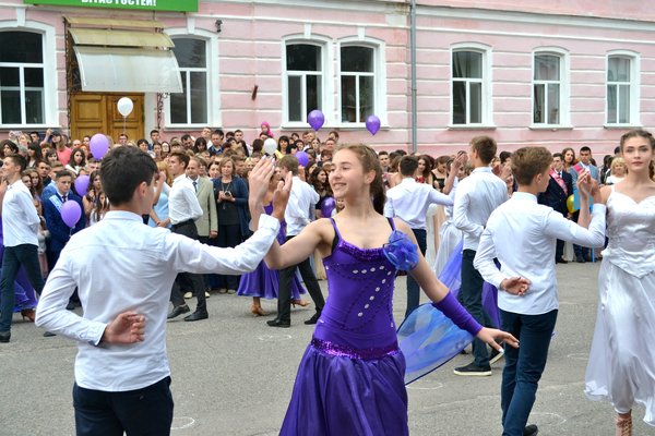Яскравий старт у доросле життя