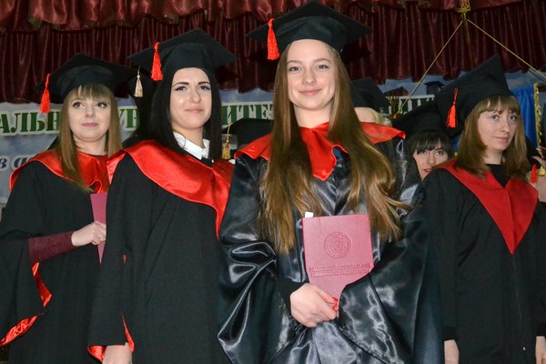 Хай доля буде прихильною до вас, дорогі випускники!