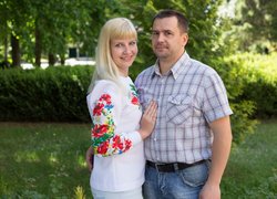 Нас єднає вишиванка