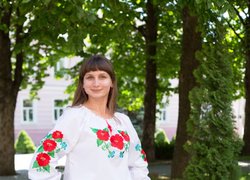 Нас єднає вишиванка