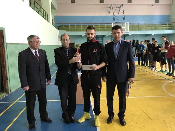 Перемоги збірних команд Уманського НУС на Всеукраїнських спортивних іграх серед студентів аграрних вищих закладів освіти ІІІ – ІV р.а.