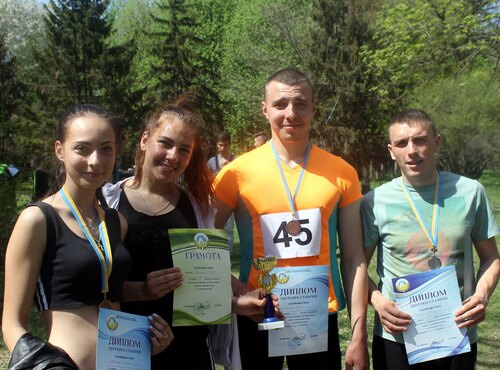 Змагання з легкоатлетичного кросу в рамках Всеукраїнських спортивних ігор